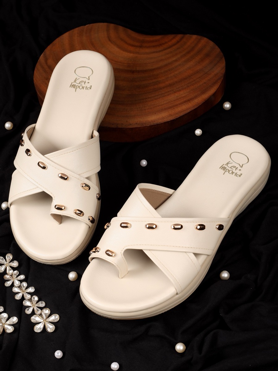 Textured Kolhapuri Flat